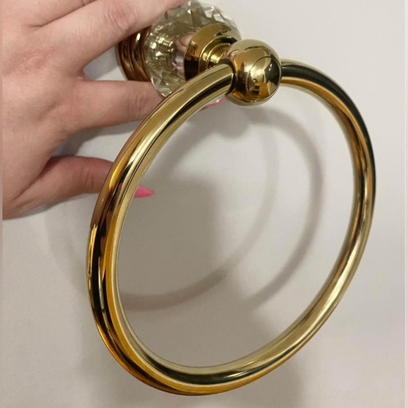 Gold crystal towel bar / face cloth holder - Picture 3 of 6